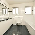 Prázdninový dům Dalmacija By Interhome Suhovare