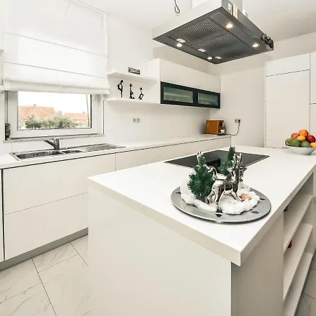 Dalmacija By Interhome *