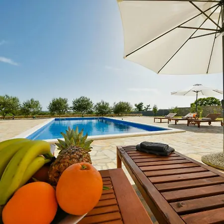 Dalmacija By Interhome Ferienhaus Suhovare